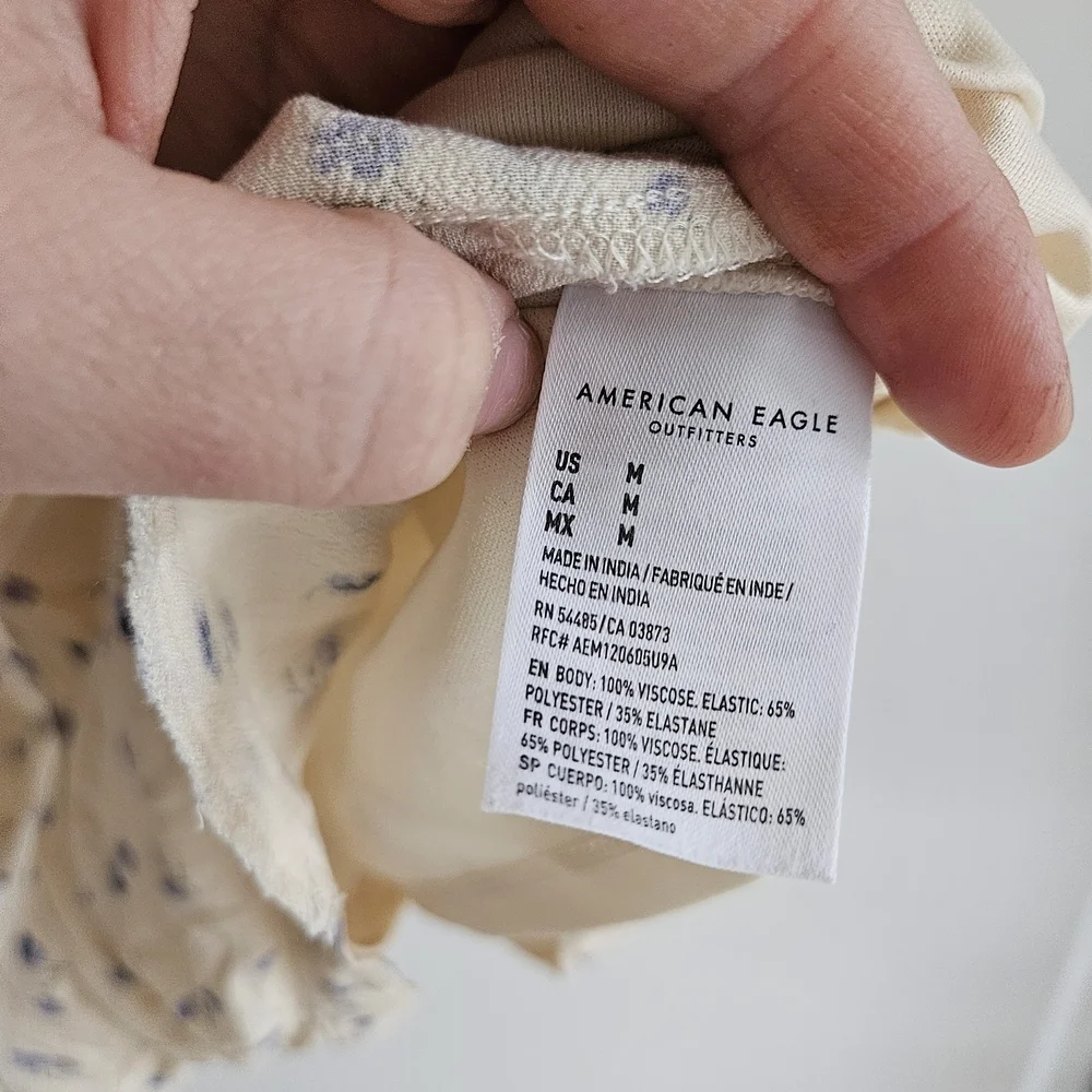 American Eagle Outfitters Cream Floral Romper - Picture 6 of 6